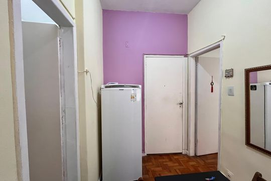 Sala de apartamento para alugar com 1 quarto, 26m² em Copacabana, Rio de Janeiro