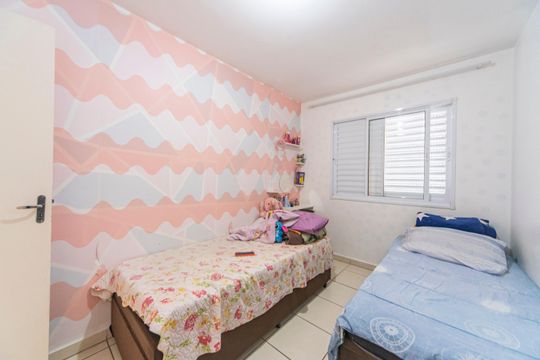 Quarto 2 de apartamento para alugar com 2 quartos, 72m² em Jardim Santa Cristina, Santo André