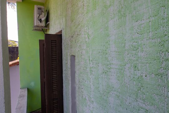varanda de casa à venda com 3 quartos, 300m² em Espírito Santo, Porto Alegre