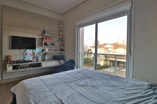 Suíte 3 de casa de condomínio para alugar com 4 quartos, 352m² em Jardim das Palmeiras, Uberlândia