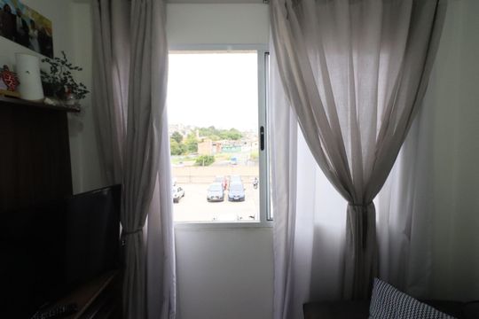 Sala de apartamento para alugar com 2 quartos, 45m² em Novo Osasco, Osasco