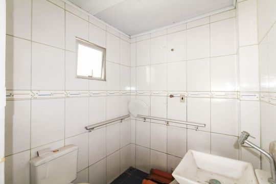 Fundos de casa para alugar com 5 quartos, 400m² em Nossa Senhora das Gracas, Canoas