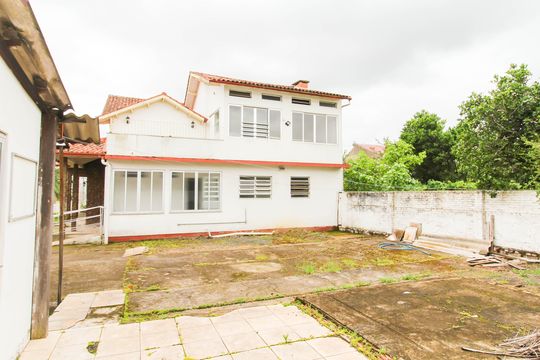 Área externa de casa para alugar com 5 quartos, 400m² em Nossa Senhora das Gracas, Canoas