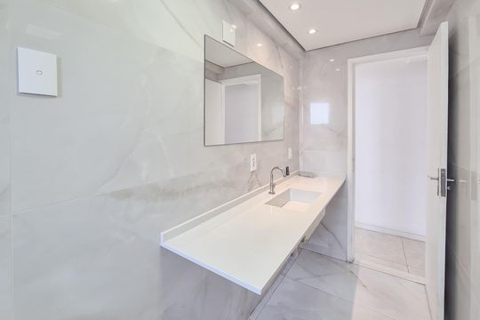 Banheiro Social de apartamento à venda com 2 quartos, 112m² em Nova Petrópolis, São Bernardo do Campo