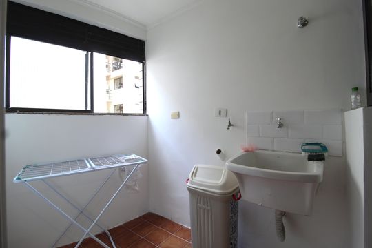 Área de Serviço de apartamento à venda com 3 quartos, 76m² em Vila Olímpia, São Paulo