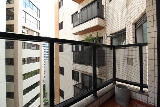 Varanda de apartamento à venda com 3 quartos, 76m² em Vila Olímpia, São Paulo