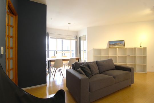 Sala de apartamento à venda com 3 quartos, 76m² em Vila Olímpia, São Paulo