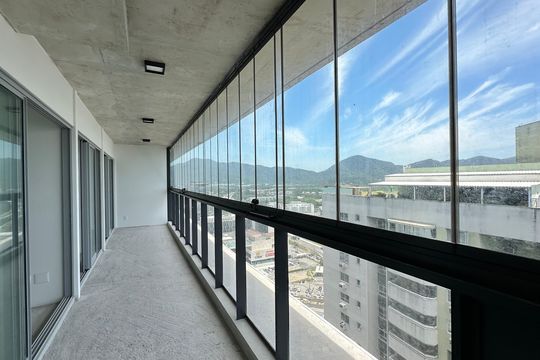 Varanda de apartamento à venda com 3 quartos, 100m² em Recreio dos Bandeirantes, Rio de Janeiro