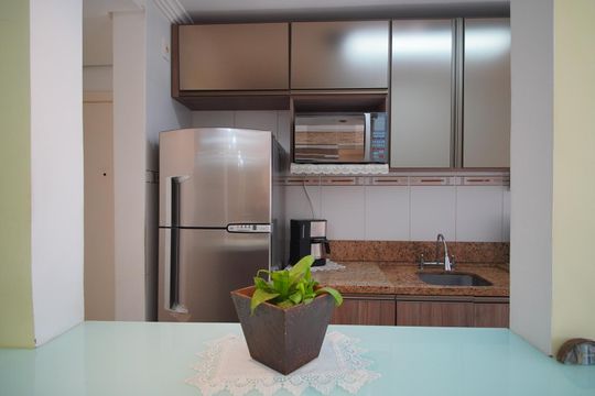 Cozinha de apartamento à venda com 2 quartos, 51m² em Jardim Itu, Porto Alegre