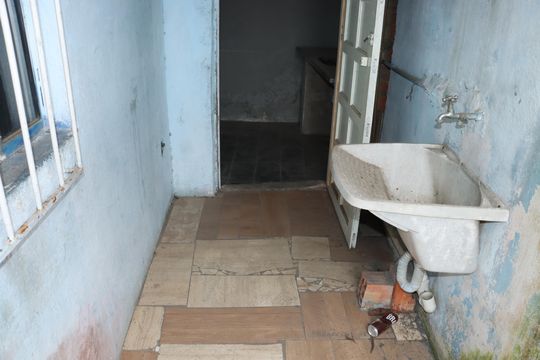 Área de Serviço de casa para alugar com 1 quarto, 60m² em Jardim Vista Alegre, Embu das Artes