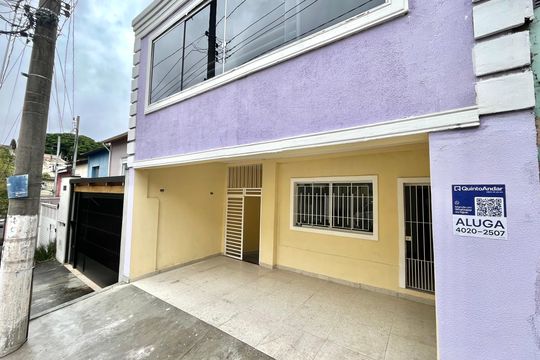 Fachada de casa à venda com 2 quartos, 100m² em Planalto Paulista, São Paulo