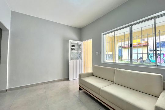 Sala de casa à venda com 2 quartos, 100m² em Planalto Paulista, São Paulo
