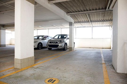 Box garagem (vaga dupla) de apartamento à venda com 2 quartos, 60m² em Menino Deus, Porto Alegre