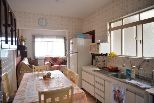 Cozinha de casa à venda com 2 quartos, 99m² em Vila Guaraciaba, Santo André