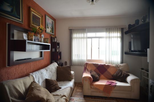 Casa à venda com 2 quartos, 99m² em Vila Guaraciaba, Santo André