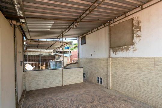 Terraço de casa à venda com 3 quartos, 200m² em Penha, Rio de Janeiro