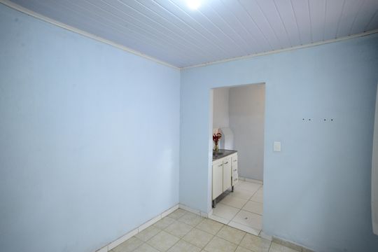 Casa à venda com 4 quartos, 180m² em Cambuci, São Paulo