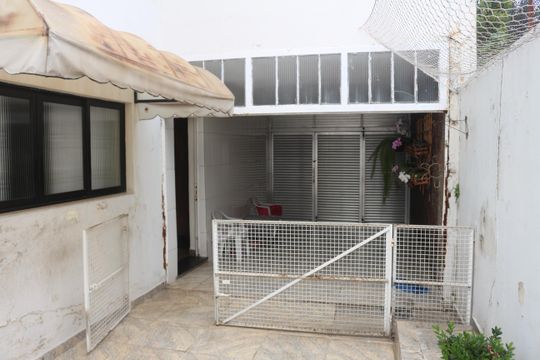 Quintal de casa à venda com 4 quartos, 220m² em Cerâmica, São Caetano do Sul