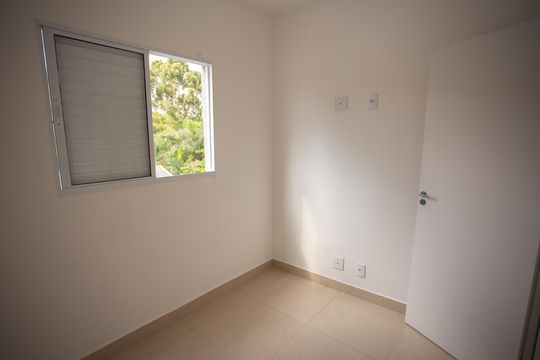 Quarto 2 de apartamento para alugar com 2 quartos, 47m² em Santana, São Paulo