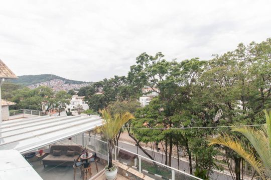 Sacada da Suíte 3 - Vista de casa à venda com 4 quartos, 450m² em Vila Albertina, São Paulo