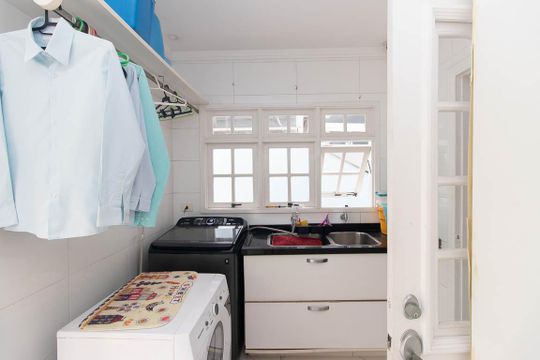 Área de Serviço de casa à venda com 4 quartos, 450m² em Vila Albertina, São Paulo