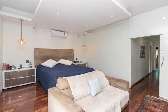 Suíte 3 de casa à venda com 4 quartos, 450m² em Vila Albertina, São Paulo