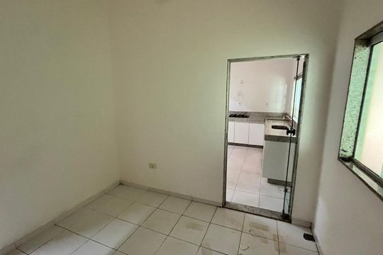 Área de serviço de casa para alugar com 4 quartos, 215m² em Alto Umuarama, Uberlândia