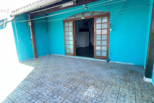 Casa à venda com 3 quartos, 145m² em Jardim Sao Roberto, Guarulhos