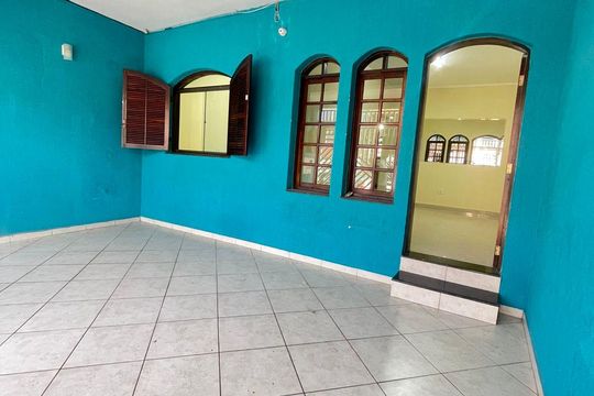 Casa à venda com 3 quartos, 145m² em Jardim Sao Roberto, Guarulhos