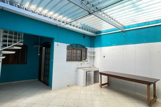 Casa à venda com 3 quartos, 145m² em Jardim Sao Roberto, Guarulhos