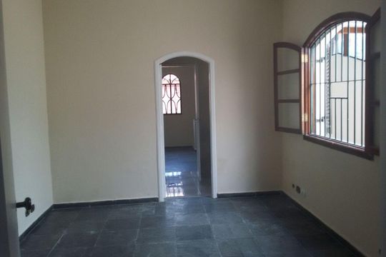 Casa para alugar com 5 quartos, 289m² em Santana, São Paulo
