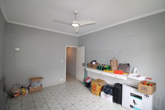 Quarto 1 de casa à venda com 2 quartos, 118m² em Vila Santista, São Paulo