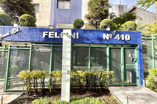 Fachada de apartamento à venda com 4 quartos, 156m² em Vila Clementino, São Paulo