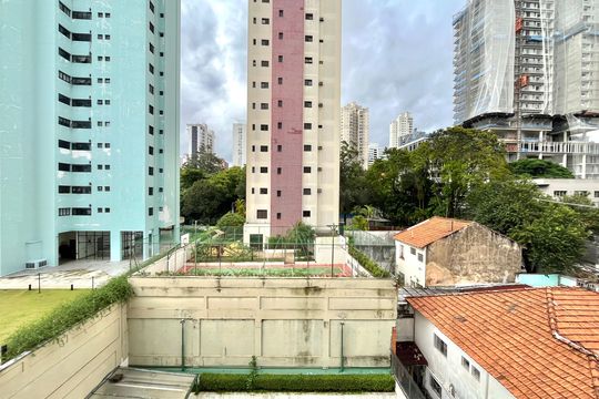 Vista da Suíte 2 de apartamento à venda com 4 quartos, 156m² em Vila Clementino, São Paulo