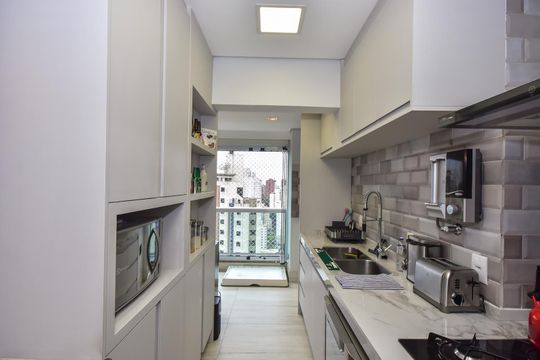 Cozinha de apartamento à venda com 2 quartos, 104m² em Vila Andrade, São Paulo