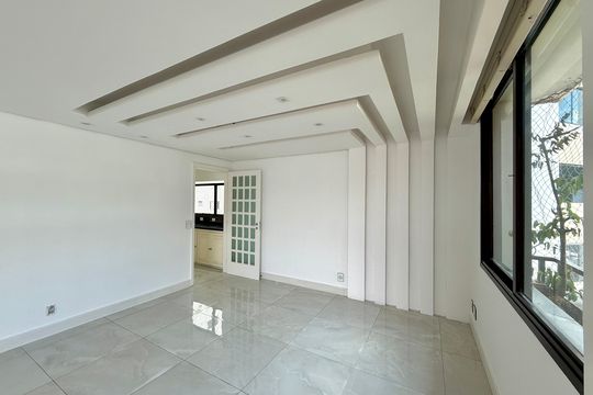 Sala  de apartamento à venda com 3 quartos, 183m² em Parque Colonial, São Paulo
