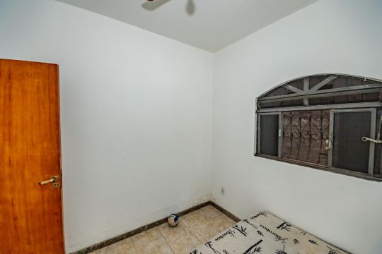 Casa à venda com 3 quartos, 360m² em Canaa, Belo Horizonte