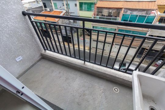 Varanda de kitnet/studio à venda com 1 quarto, 24m² em Parque Maria Luiza, São Paulo