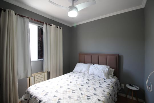 Vista de apartamento à venda com 2 quartos, 46m² em Taquara, Rio de Janeiro
