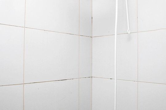 Banheiro de kitnet/studio à venda com 1 quarto, 19m² em Centro Histórico, Porto Alegre
