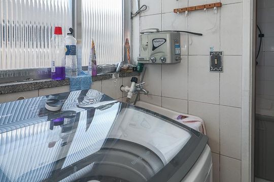 Área de Serviço de apartamento à venda com 2 quartos, 117m² em Vila Ipiranga, Porto Alegre