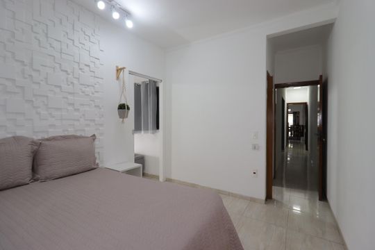 Suíte de casa à venda com 2 quartos, 195m² em Parque Oratório, Santo André