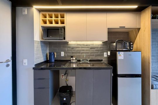 Cozinha de kitnet/studio à venda com 1 quarto, 32m² em Santo Amaro, São Paulo