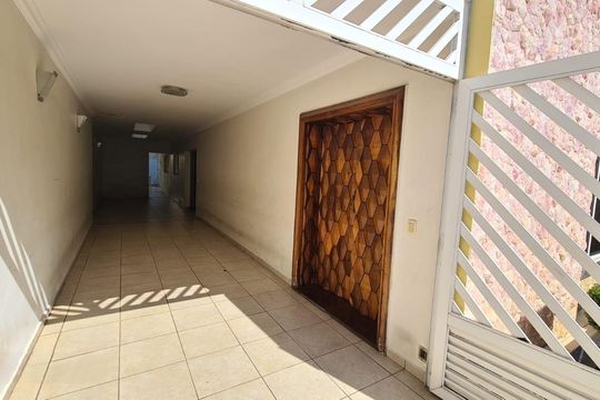 Área externa de casa para alugar com 5 quartos, 400m² em Jardim do Mar, São Bernardo do Campo