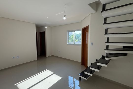 Apartamento para alugar com 3 quartos, 90m² em Vila Mazzei, Santo André