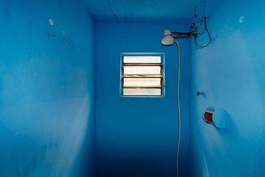 Banheiro de casa para alugar com 1 quarto, 40m² em Vila Margarida, São Paulo