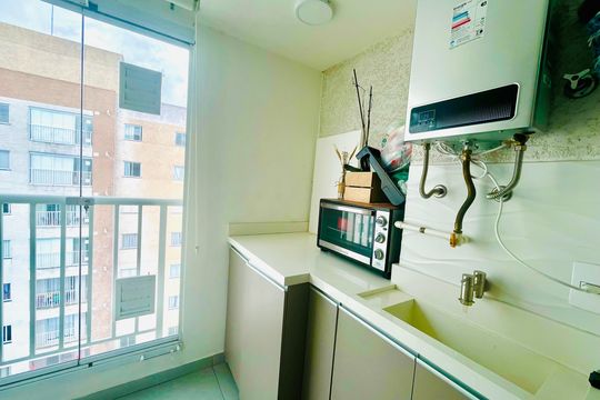 Área de Serviço de apartamento para alugar com 2 quartos, 44m² em Vila Itapegica, Guarulhos