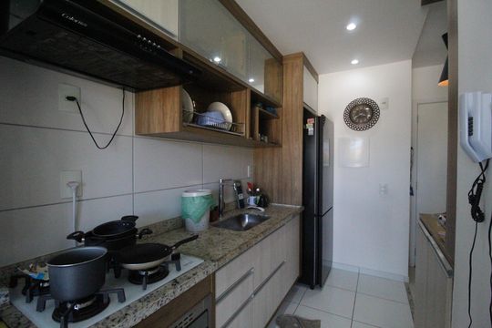 Cozinha de apartamento à venda com 2 quartos, 60m² em Taquara, Rio de Janeiro