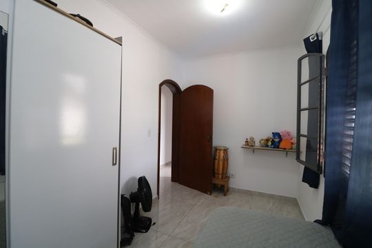 Quarto de casa à venda com 3 quartos, 247m² em Vila Santa Clara, São Paulo