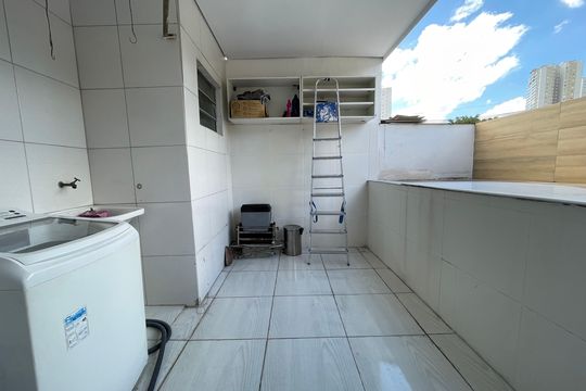 Área de Serviço de casa para alugar com 1 quarto, 52m² em Jardim das Vertentes, São Paulo